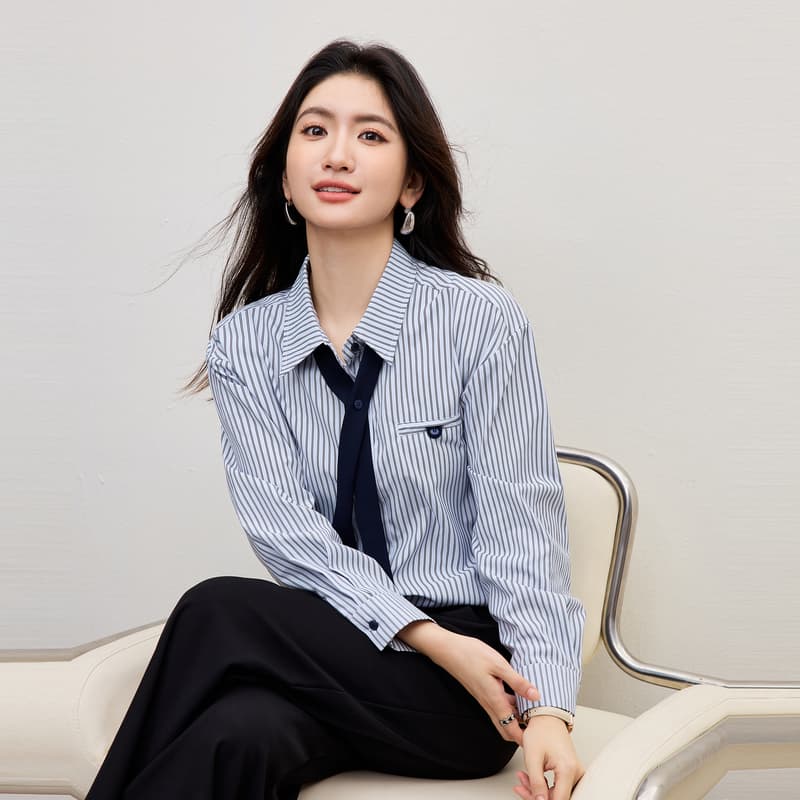 파란색 세로 줄무늬 긴팔 여성 셔츠 봄 새로운 작은 키 탈착식 넥타이 루즈핏 미니멀리즘 품격 맨위 이미지 4