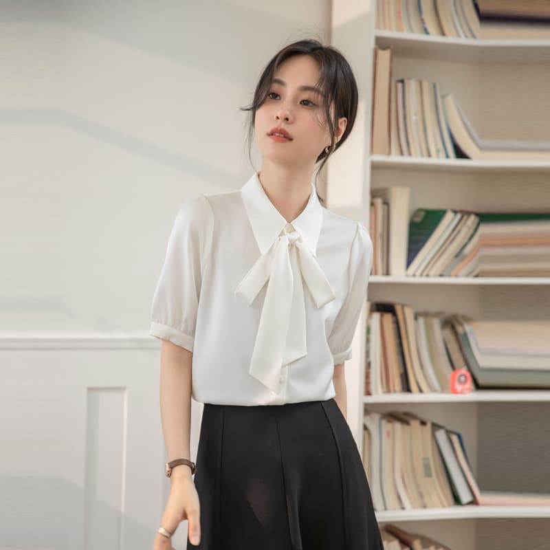파란색 리본 반팔 여성 셔츠 여름 섹션 작은 키 고급 센스 맨위 면접 인사이드 가져 가라. 긍정적 인 로드 중 경력 셔츠 이미지 4