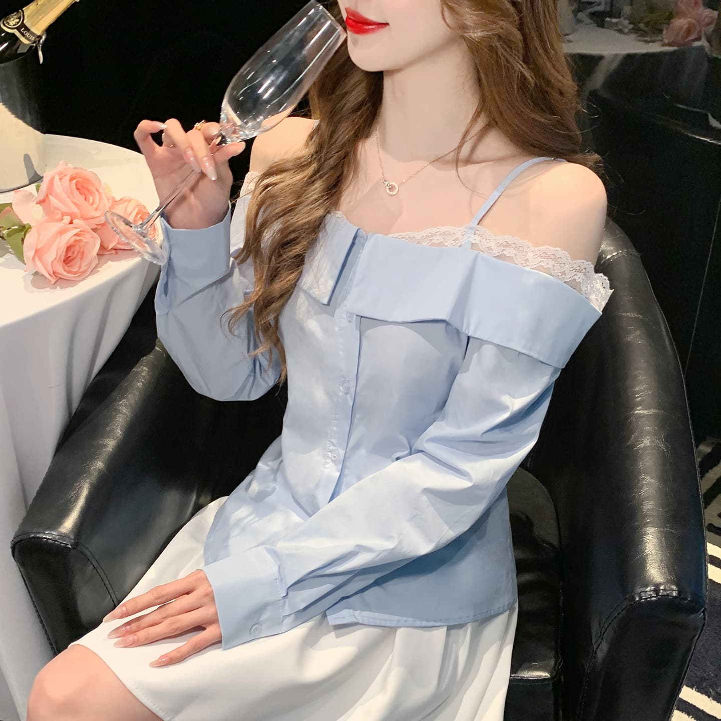 2026 가을 실사 레이스 레이스 보트넥 슬립 여성 셔츠 부드러운 품격 프랑스식 몸매 가꾸기 긴팔 맨위 이미지 4