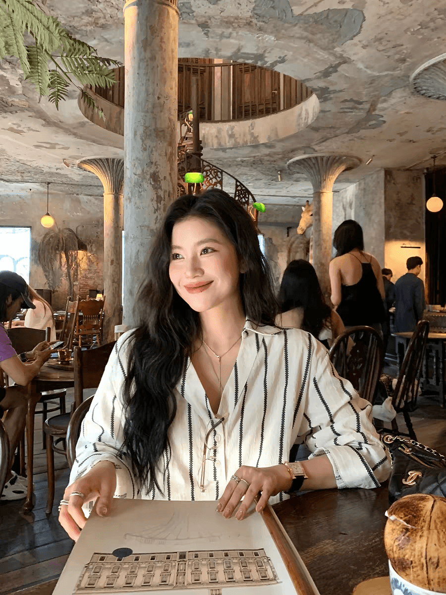 밀 귀 자카드 자수 질감 스트라이프 셔츠 출퇴근 디자인 센스 루즈핏 맨위 이미지 4