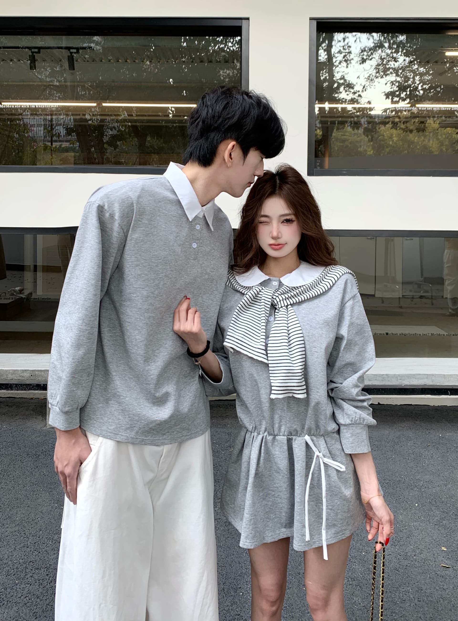 2026 년 가을 새로운 스트라이프 베이비 칼라 커플룩 여성 점프 슈트 치마 어깨 85 원 남성 의류 50 위안 상세 이미지 4