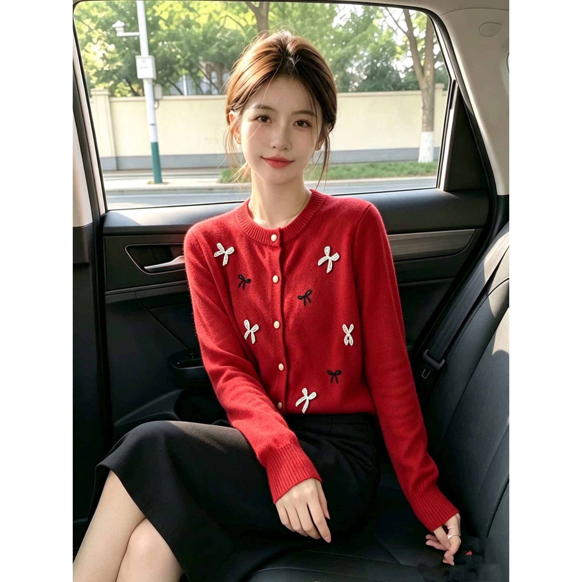 2026 가을 새로운 빨간색 스웨터 부드러운 찹쌀 라운드 넥 다용도 연령 감소 니트 오픈 가디건 맨위 이미지 5