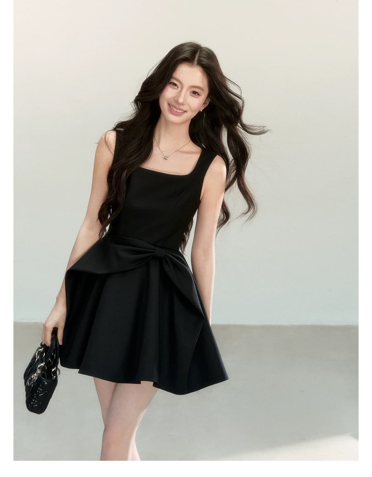 qdqd 천 골드 센스 허리 수축 나비 매듭 디자인 센스 드레스 여름 새로운 허리 수축 슬림해 보이는 검정색 멜빵 스커트 상세 이미지 16