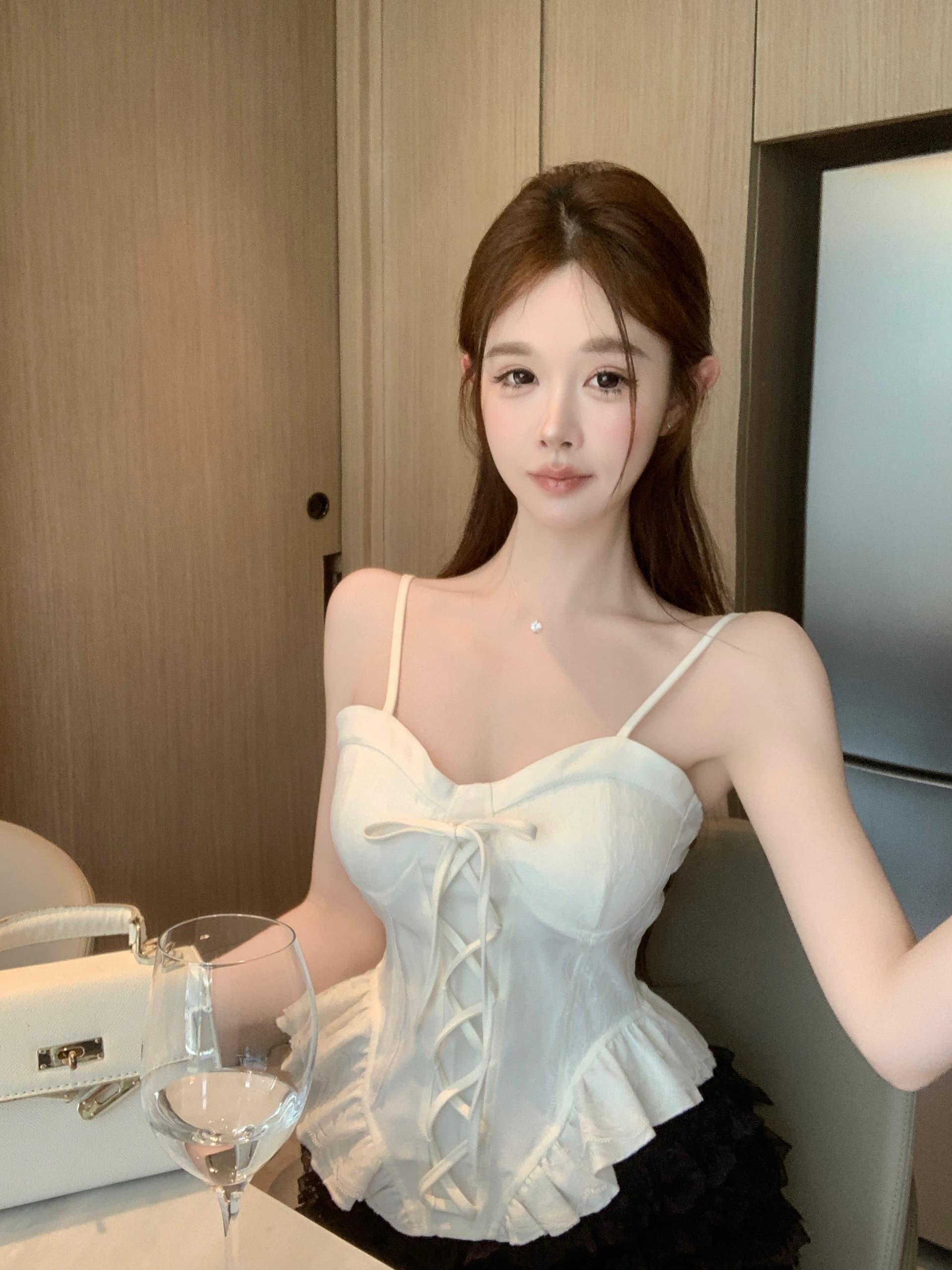 정가 실사 레이스 레이스 나비 매듭 스트랩 조끼 기본 셔츠 핫걸 맨위 여성 이미지 2
