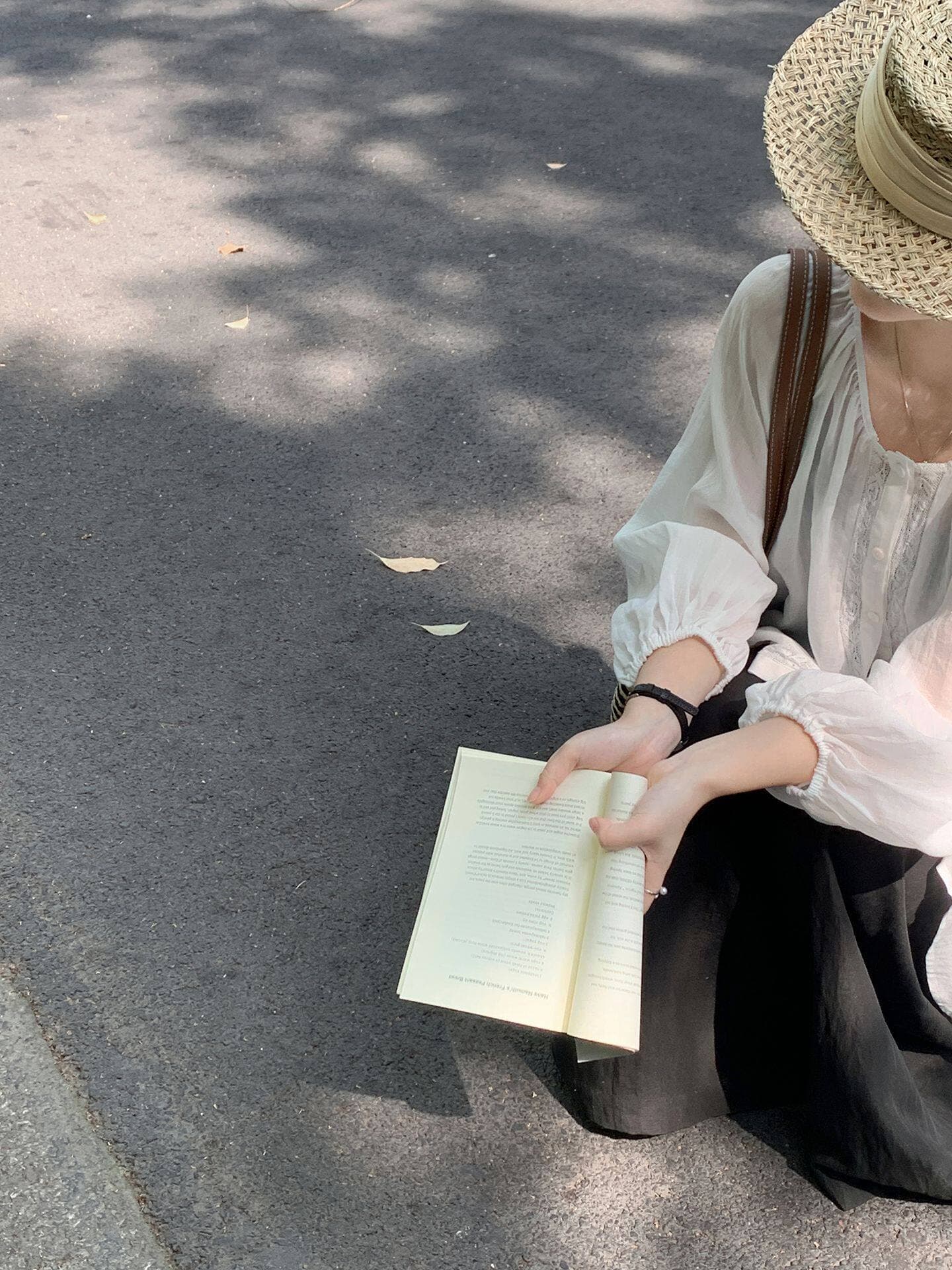 라미 마이크로 ~을 통해 화이트 블라우스 여성 여름 레이스 레이스업 루즈핏 벌룬 소매 셔츠 얇은 스타일 자외선 차단 프랑스식 맨위 상세 이미지 4