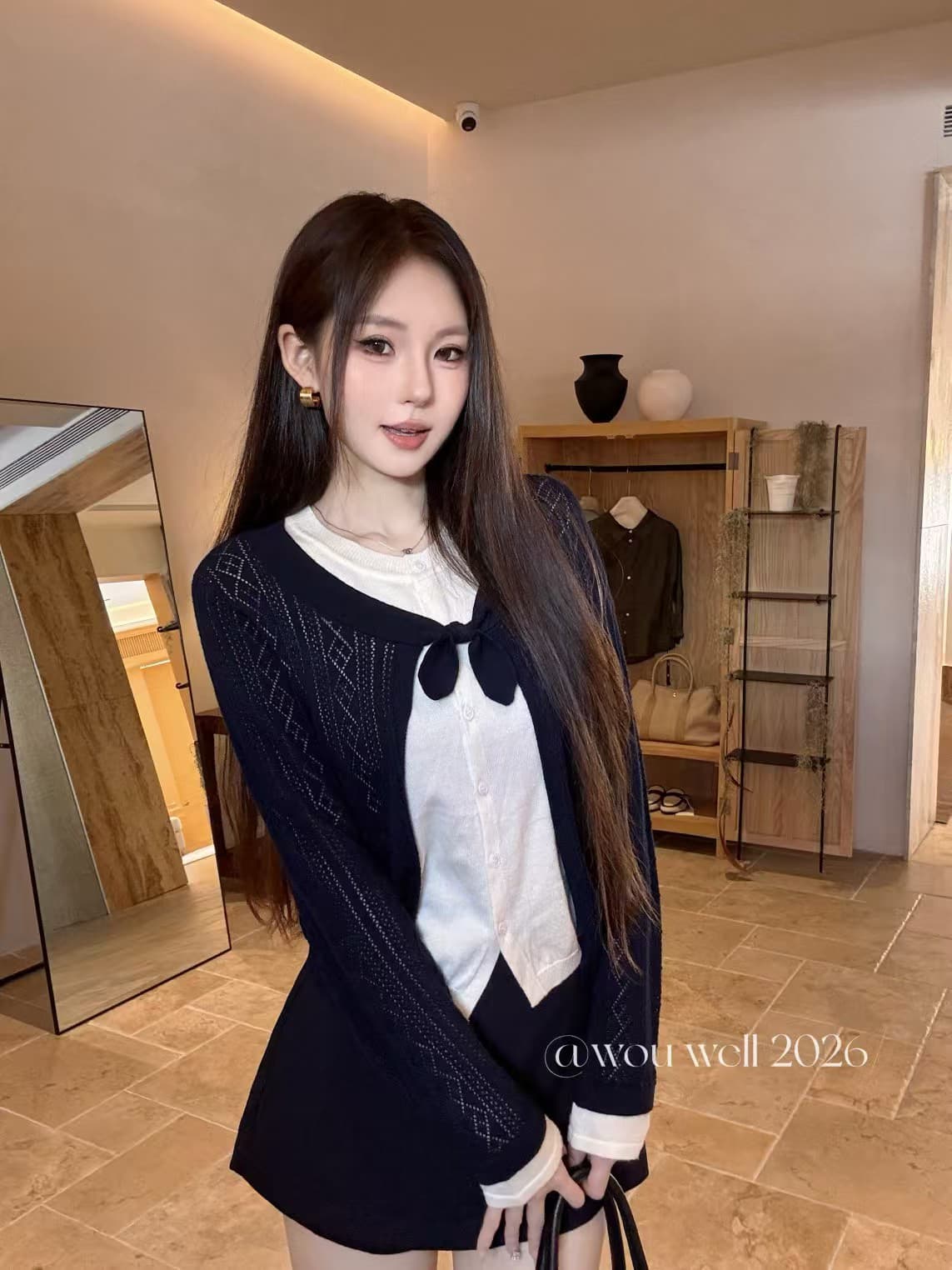 한 부서 배색 페이크 레이어드 긴팔 니트 스웨터 여성 2026 새로운 디자인 센스 몸매 가꾸기 품격 페이크 레이어드 맨위 상세 이미지 4