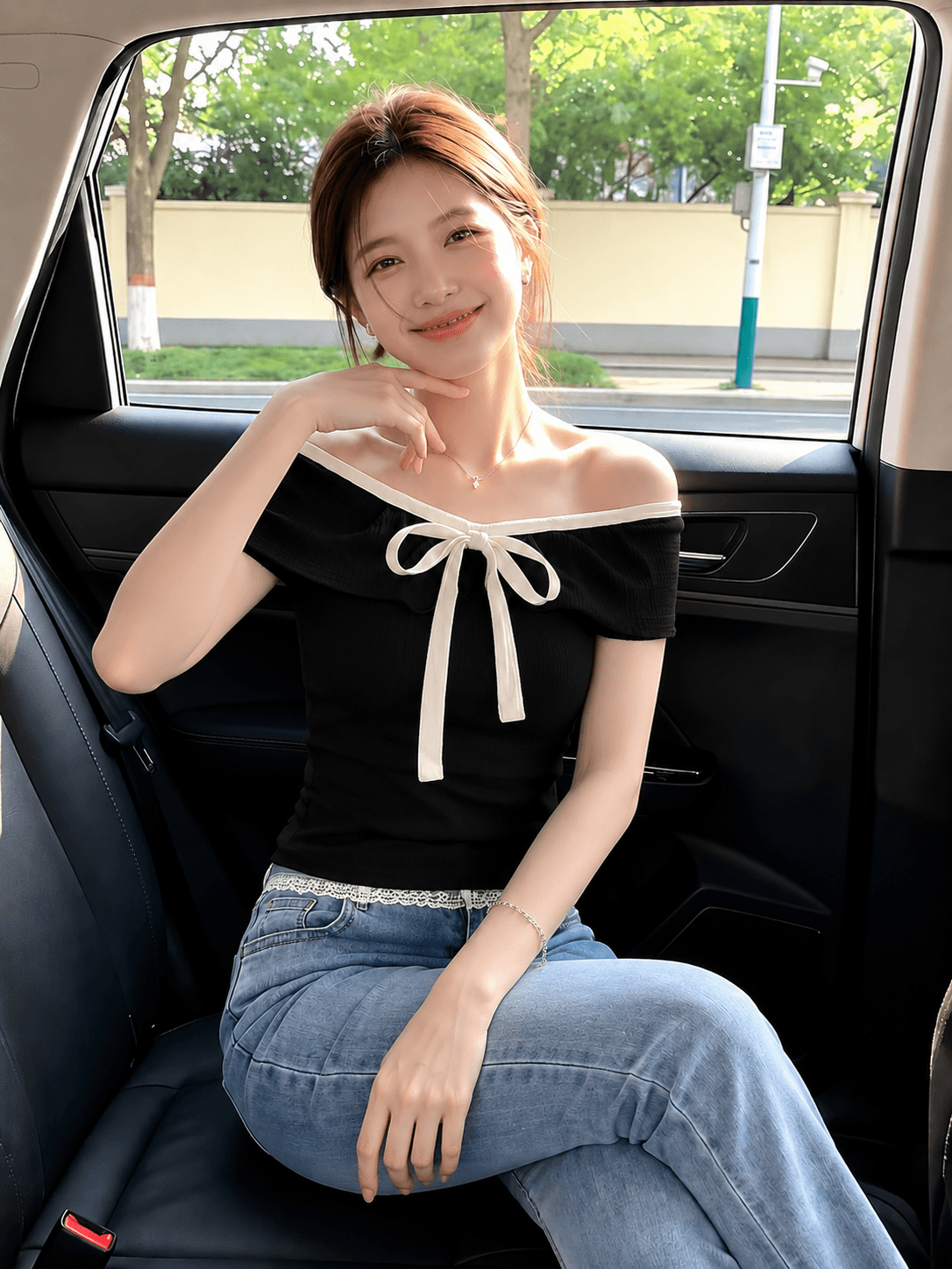 프랑스식 여름 새로운 부드러운 연령 감소 품격 다용도 니트 스웨터 오프숄더 나비 넥타이 맨위 여성 이미지 4