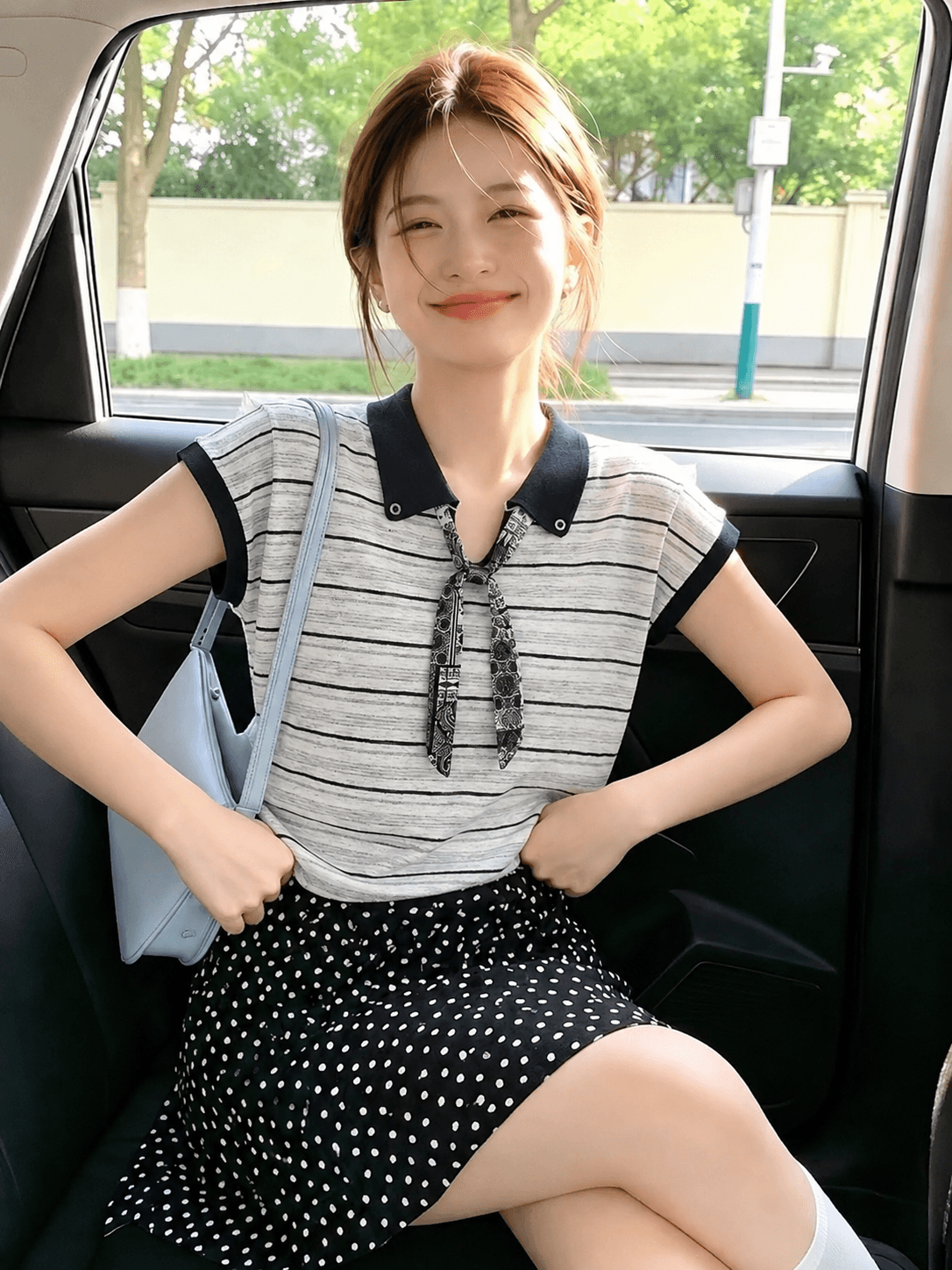 2026 새로운 레트로 프랑스식 스트라이프 polot 셔츠 경기 스카프 디자인 통기성 슬림해 보이는 배색 폴로 칼라 맨위 여성