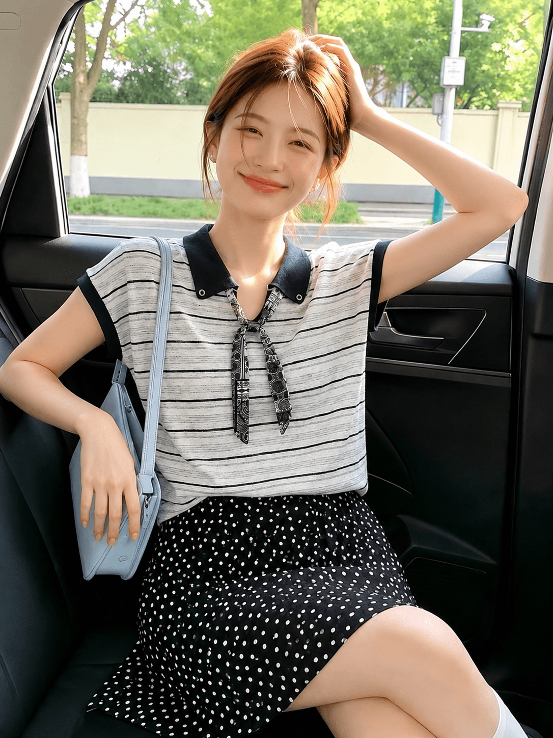 2026 새로운 레트로 프랑스식 스트라이프 polot 셔츠 경기 스카프 디자인 통기성 슬림해 보이는 배색 폴로 칼라 맨위 여성 이미지 2