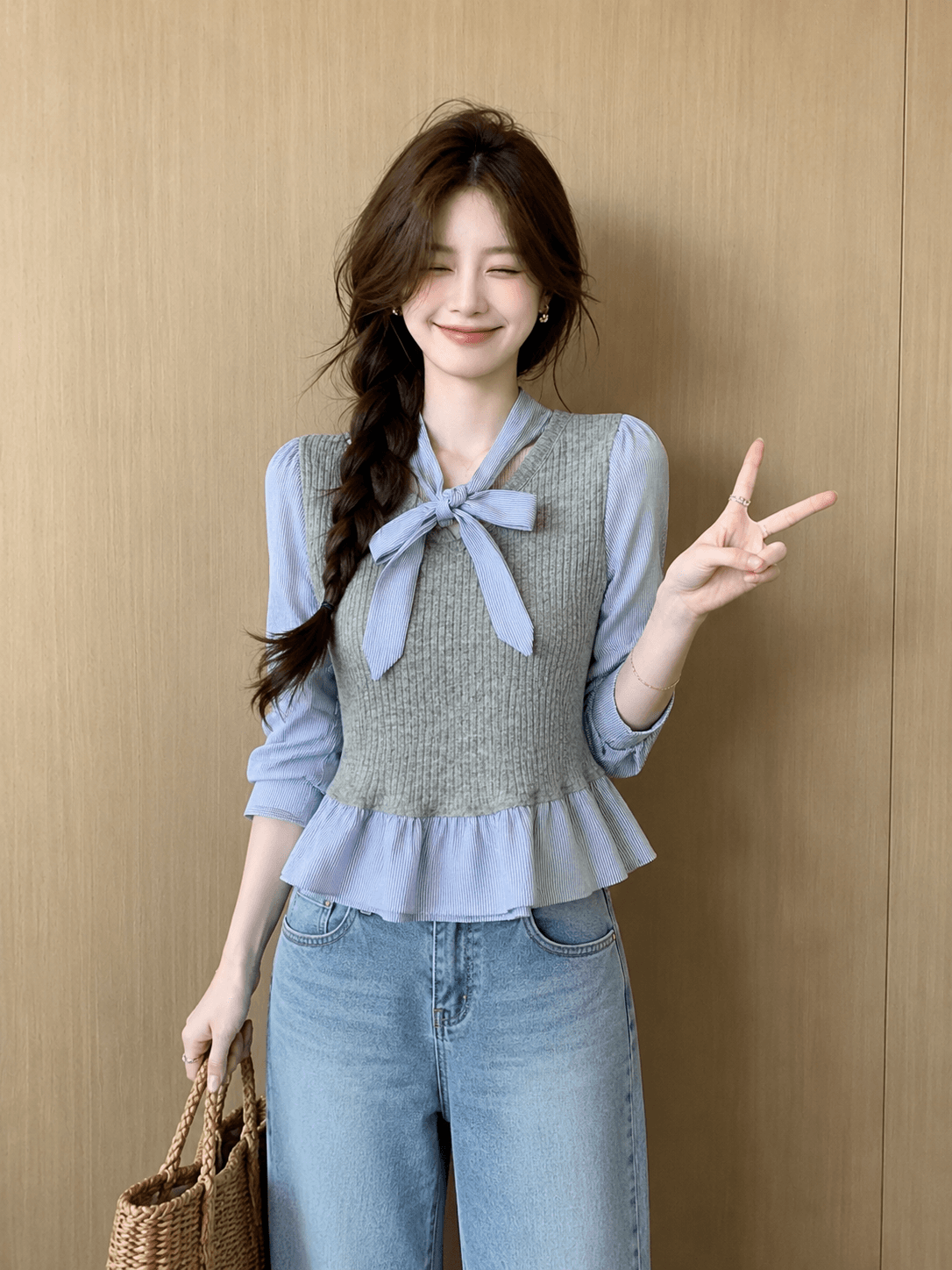 디자인 센스 패치워크 페이크 레이어드 루즈핏 긴팔 레이스업 여성 셔츠 가을 작은 대중 고유 한 Chic 슬림해 보이는 연령 감소 맨위 상세 이미지 4