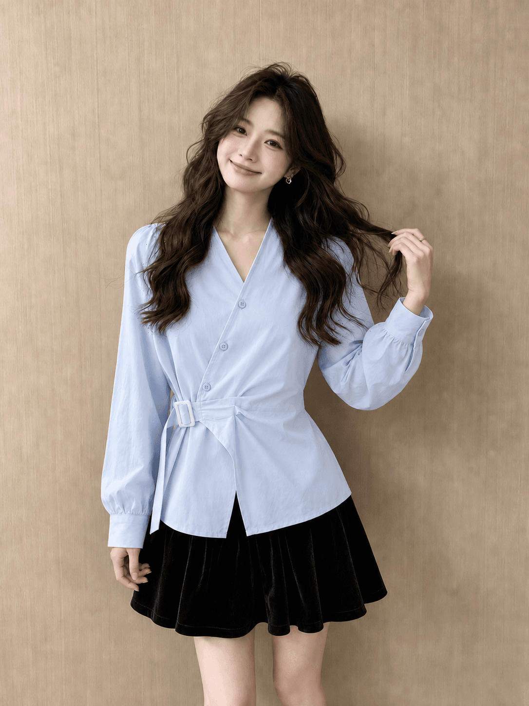 파란색 V넥 긍정적 인 어깨 긴팔 여성 셔츠 조기 가을 빅 사이즈 지방 mm 슬림해 보이는 불규칙 디자인 센스 허리 수축 맨위 상세 이미지 4