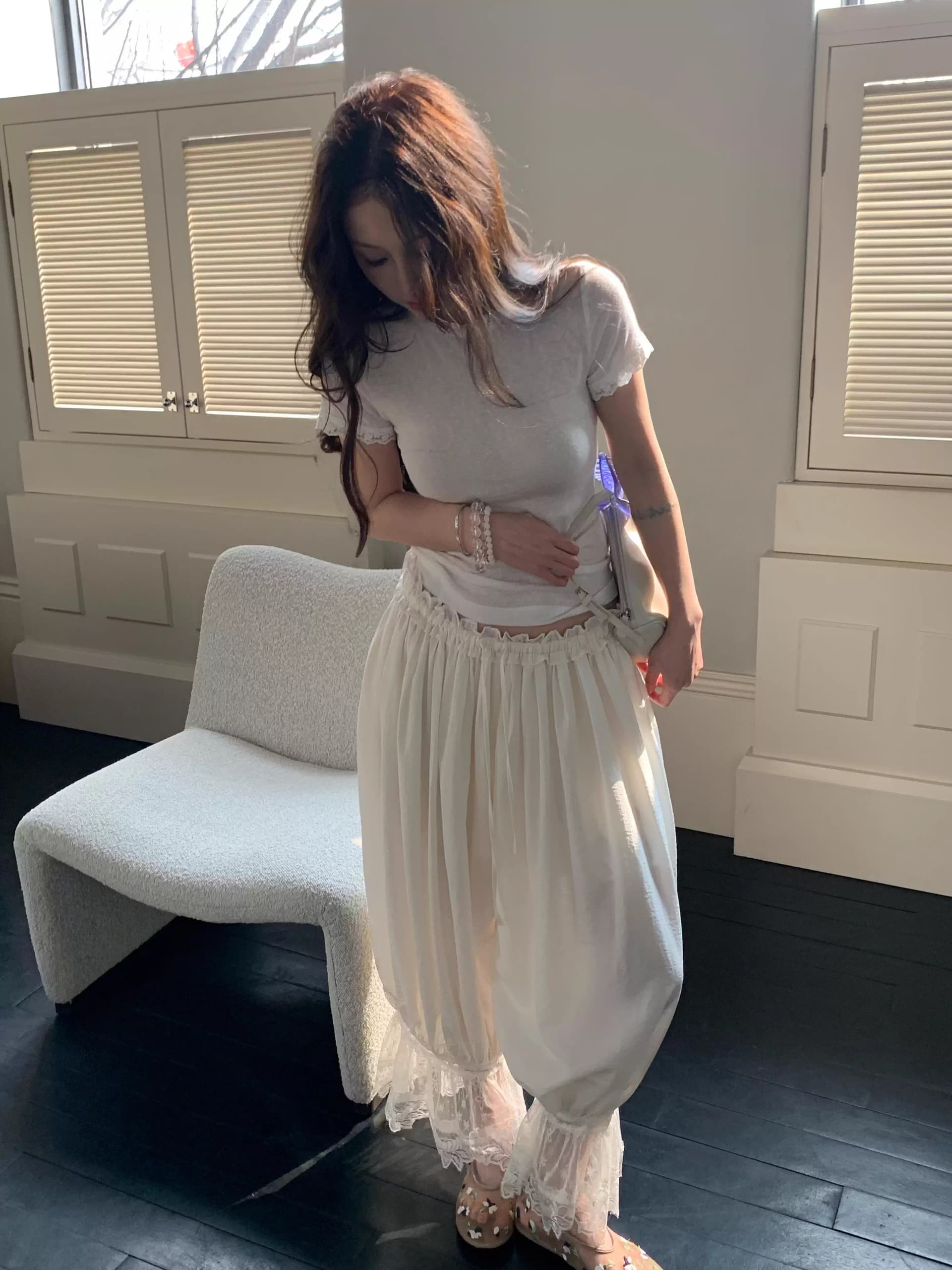 전체 집합 ootd 착용 가져 가라. 전체 집합 한 부서 라운드 넥 풀오버 티셔츠 맨위 하이웨이스트 슬림해 보이는 와이드 레그 팬츠 1067 상세 이미지 10