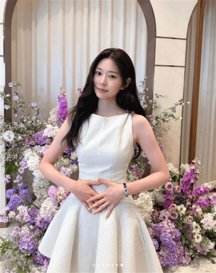 한국 골드 민 안녕하세요. 같은 단락 작은 샤넬 스타일 트위드 화이트 우아함 민소매 드레스 상세 이미지 3