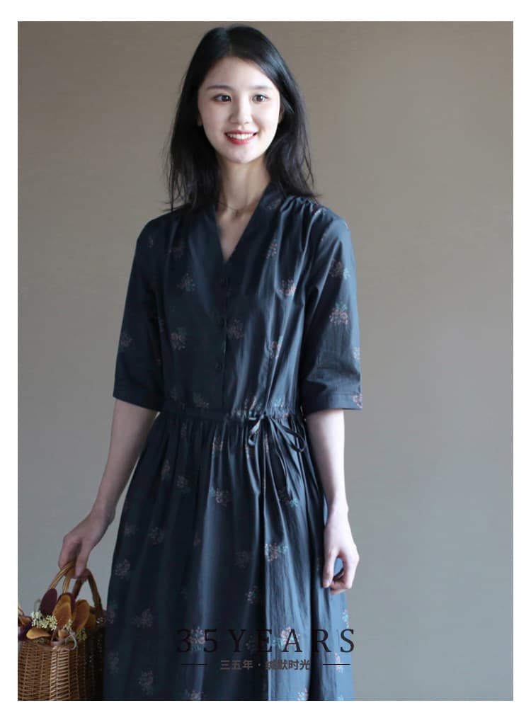 센 부서 순면 프린트 V넥 드레스 레트로 슬림해 보이는 봄 여름 문예 허리 수축 중간 길이 치마 상세 이미지 5