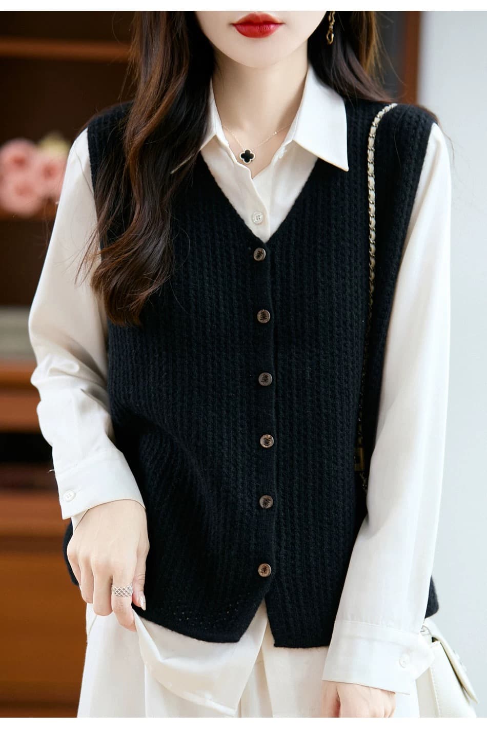 2026 이른 봄 새로운 베스트 니트 홀로우 아웃 루즈핏 카디건 스택 입 가져 가라. 유물 오픈 가디건 어깨 상세 이미지 16