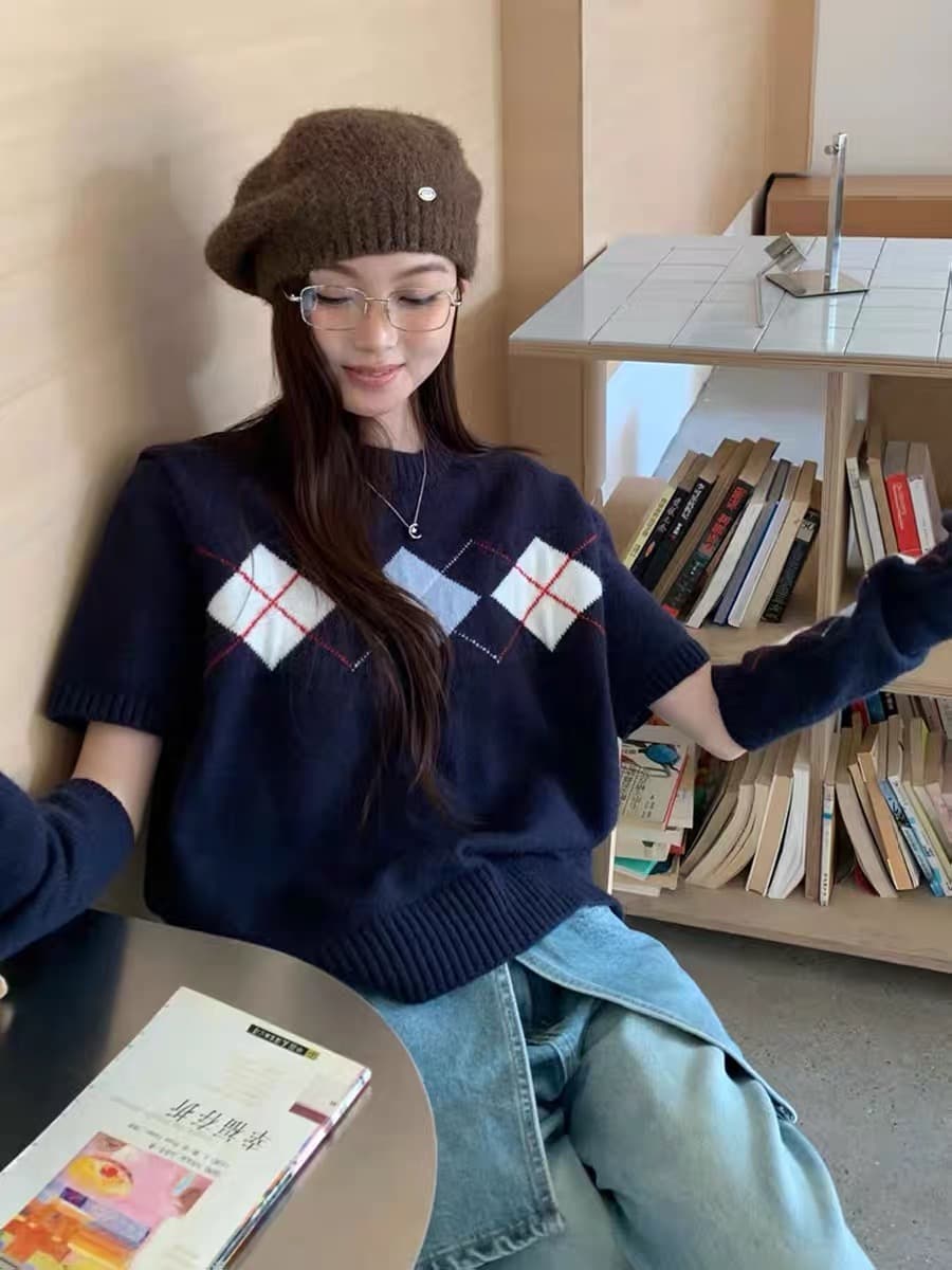 한 부서 레트로 링 그리드 디자인 센스 라운드 넥 반팔 스웨터 경기 같은 색상 소매 커버 상세 이미지 14