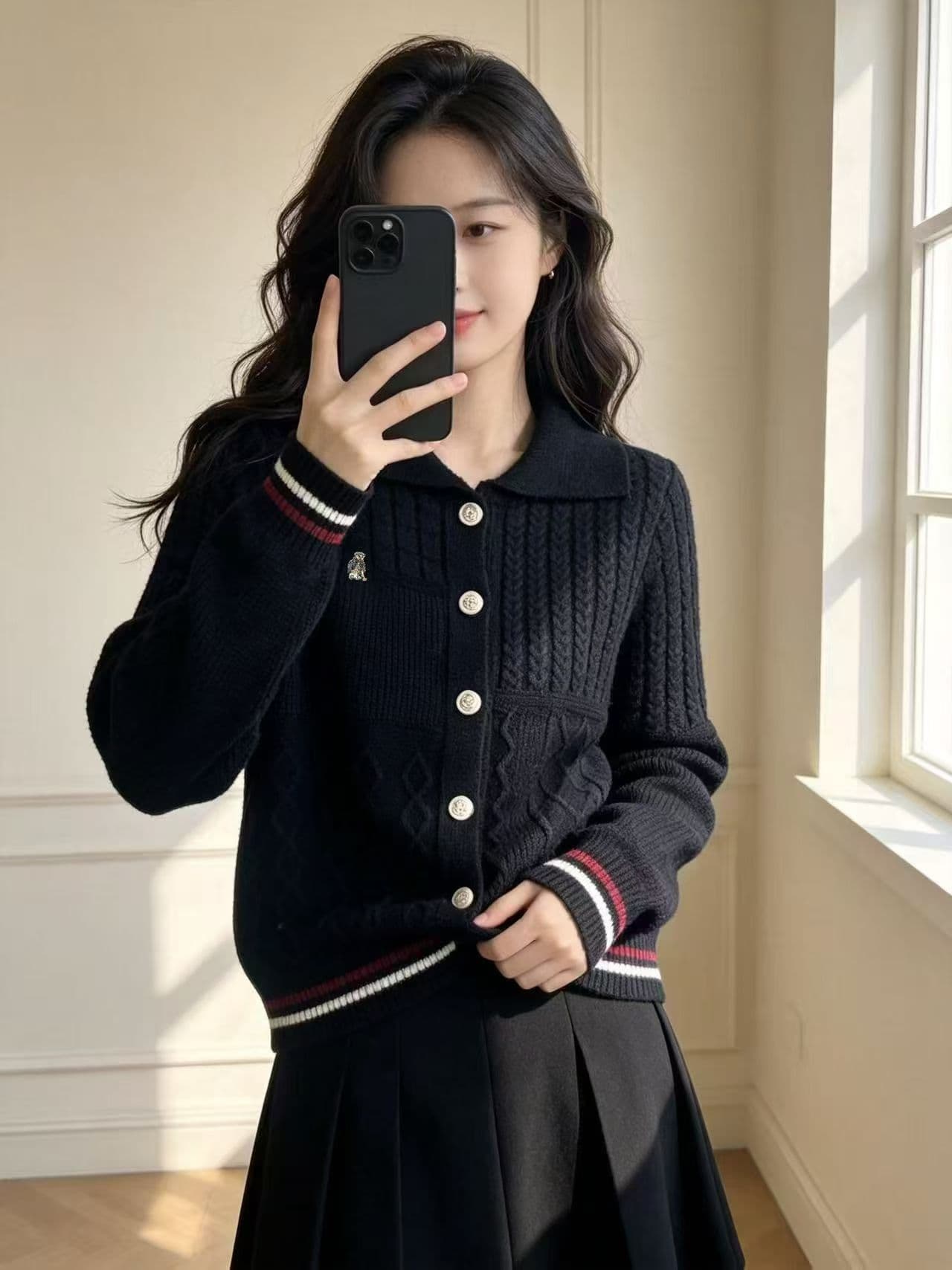 고유 한 아름다운 POLO 칼라 자카드 단일 행 골드 버클 스웨터 오픈 가디건 여성 가을 겨울철 새로운 니트 맨위 이미지 3