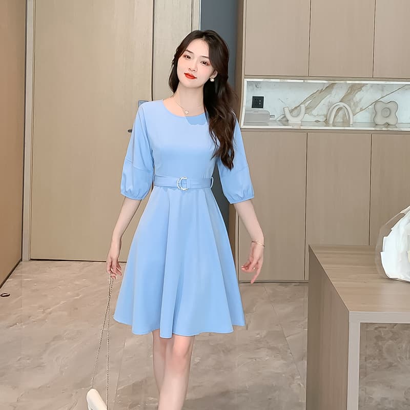 드레스 허리 수축 슬림해 보이는 품격 2026 년 새로운 여름 치마 프랑스식 레트로 작은 정사각형 칼라 첫사랑 치마 이미지 5