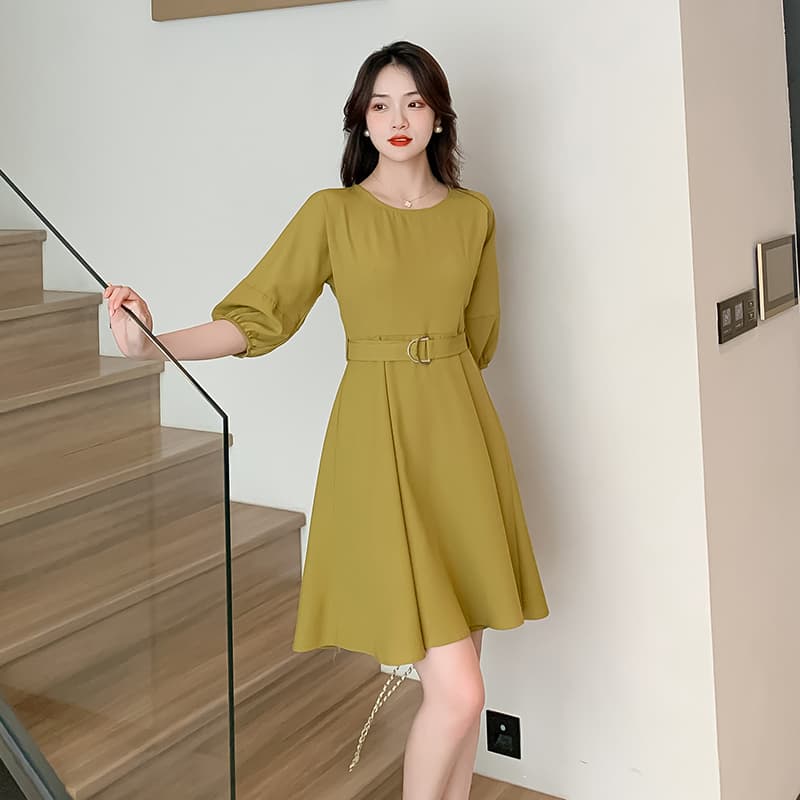 드레스 허리 수축 슬림해 보이는 품격 2026 년 새로운 여름 치마 프랑스식 레트로 작은 정사각형 칼라 첫사랑 치마 이미지 2