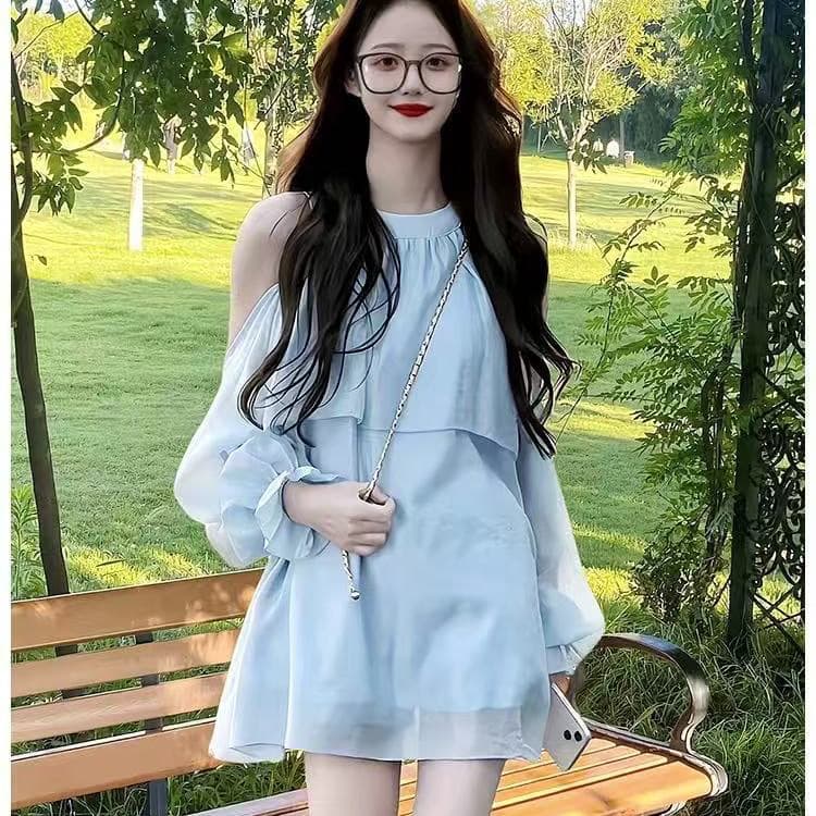 우유 부서 부드러운 바람 가을 세트 여성 파란색 오프숄더 디자인 긴팔 얇은 스타일 셔츠 치마 반바지 슬림해 보이는 투피스 세트