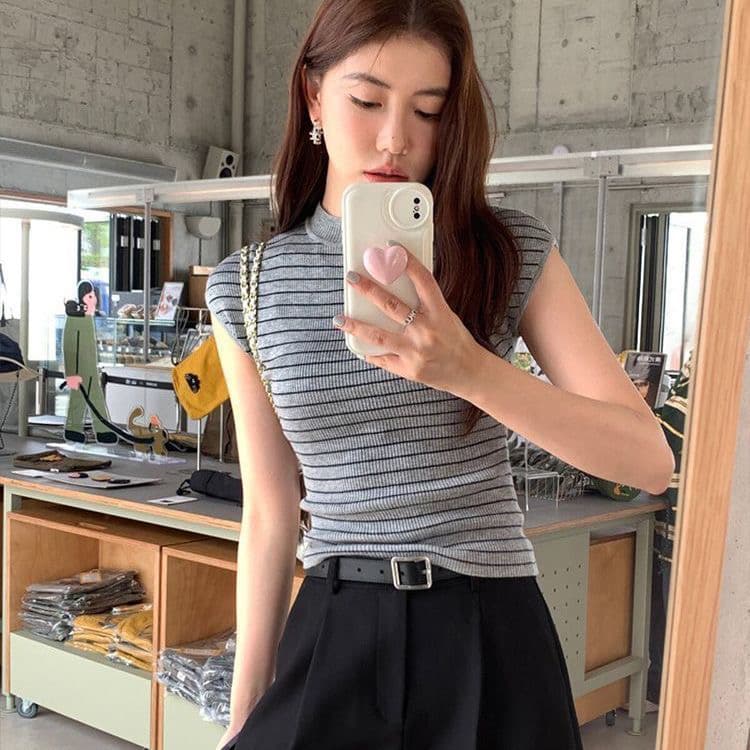 반하이넥 스트라이프 반팔 니트 스웨터 새로운 품격 몸매 가꾸기 디스플레이 농땡이 부리다 니트 스웨터 상세 이미지 3