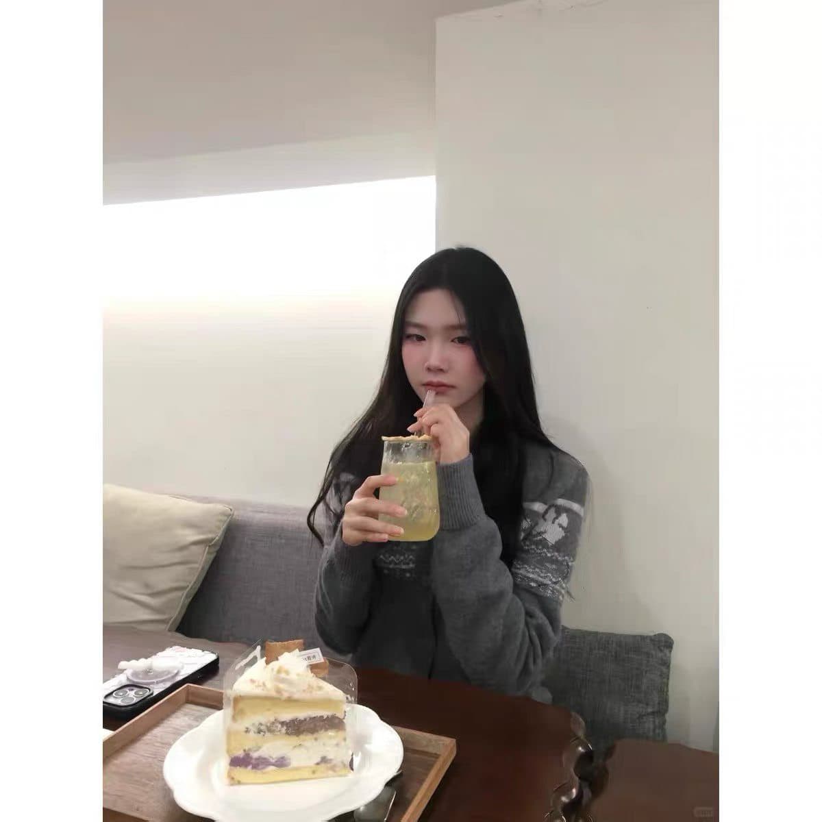 라운드 넥 오픈 가디건 루즈핏 공정한 섬 쇼트 스타일 스웨터 니트 레트로 가을 겨울 느긋한 슬림해 보이는 몸매 가꾸기 재킷 맨위 상세 이미지 7