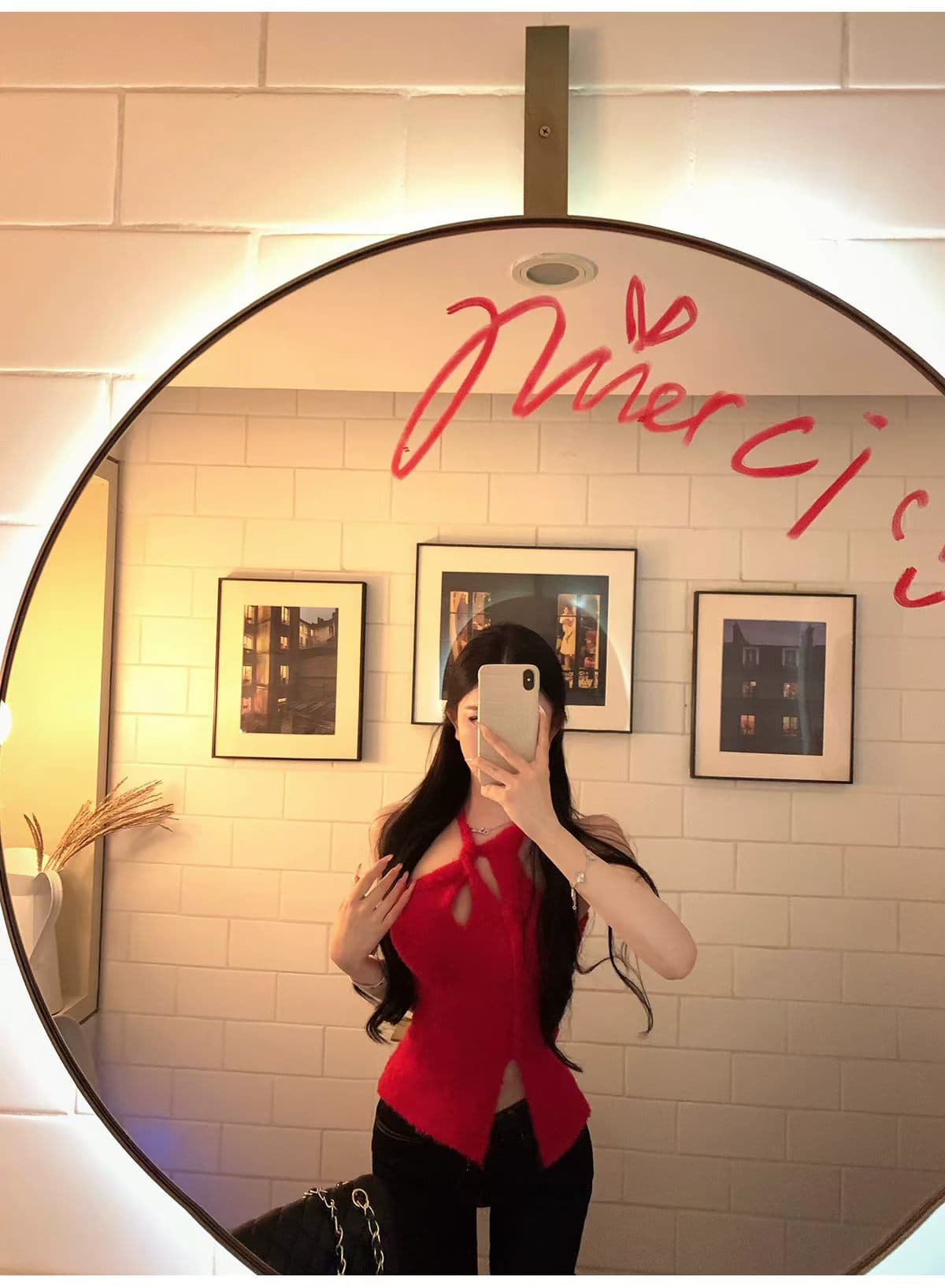 명문 여성 순수한 욕망 홀로우 아웃 비틀림 행침 목 니트 캐미솔 디자인 센스 몸매 가꾸기 슬림해 보이는 민소매 섹시함 맨위 이미지 3