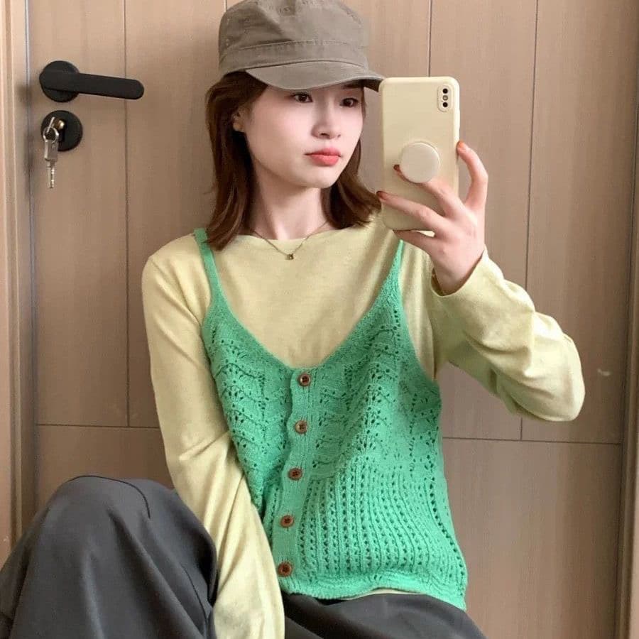 도파민 ins 착용 가져 가라. 봄 새로운 다용도 V넥 싱글 줄 버튼 홀로우 아웃 물결무늬 곡물 니트 베스트 조끼 여성 상세 이미지 1