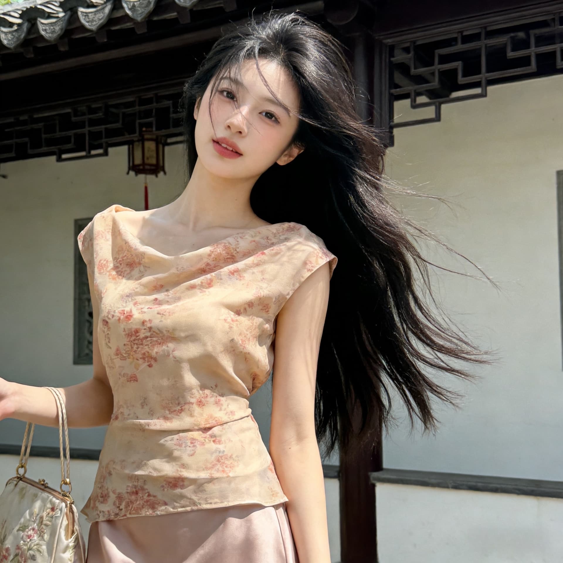 작은 청신 부드러운 세트 여성 비스듬한 어깨 꽃무늬 맨위 이미지 2