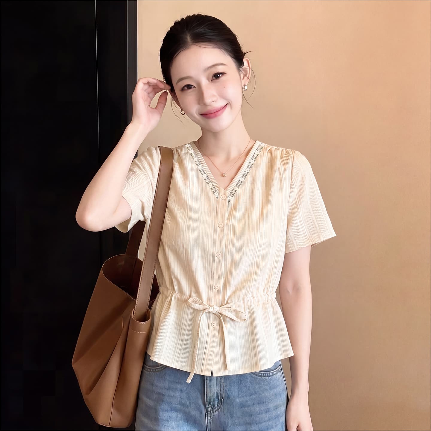 맑은 하늘 제직 여름 26 아모이 V넥 스트라이프 질감 센스 펌프 Pleat 레이스 레이스 패치워크 허리 수축 블라우스 상세 이미지 11