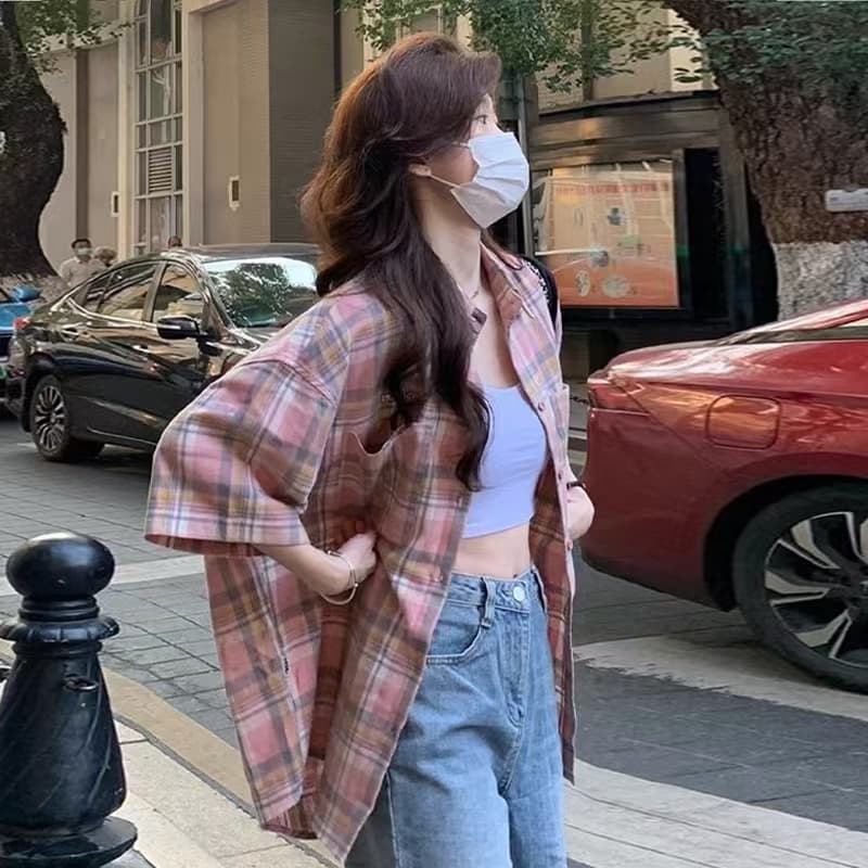 핑크색 체크무늬 여성 셔츠 oversize 봄 루즈핏 반팔 셔츠 배색 맨위 일본식 레트로 재킷