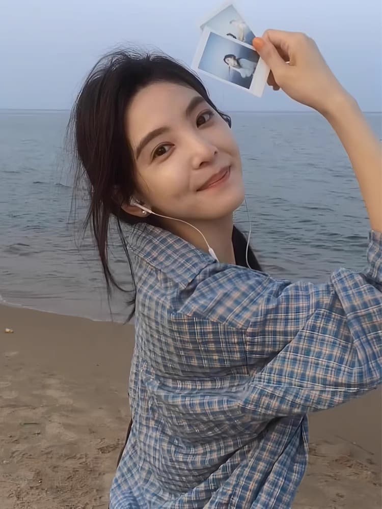 챕터 만약 난 같은 단락 파란색 격자 무늬 셔츠 루즈핏 한국 스타일 ins 긴팔 재킷 맨위 상세 이미지 2