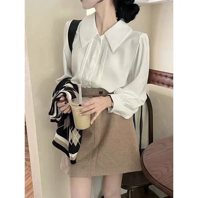 프랑스식 폴로 칼라 도루 센스 화이트 여성 셔츠 디자인 센스 작은 대중 루즈핏 맨위 품격 레트로 거품 소매 셔츠 얇은 스타일 상세 이미지 3