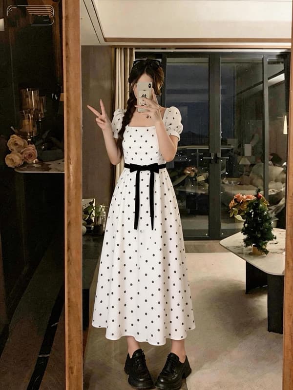 실사 빅 사이즈 프랑스식 첫사랑 부드러운 바람 캄파넬라 세과 광장 칼라 도트 무늬 드레스 레트로 품격 슬림해 보이는 이미지 2