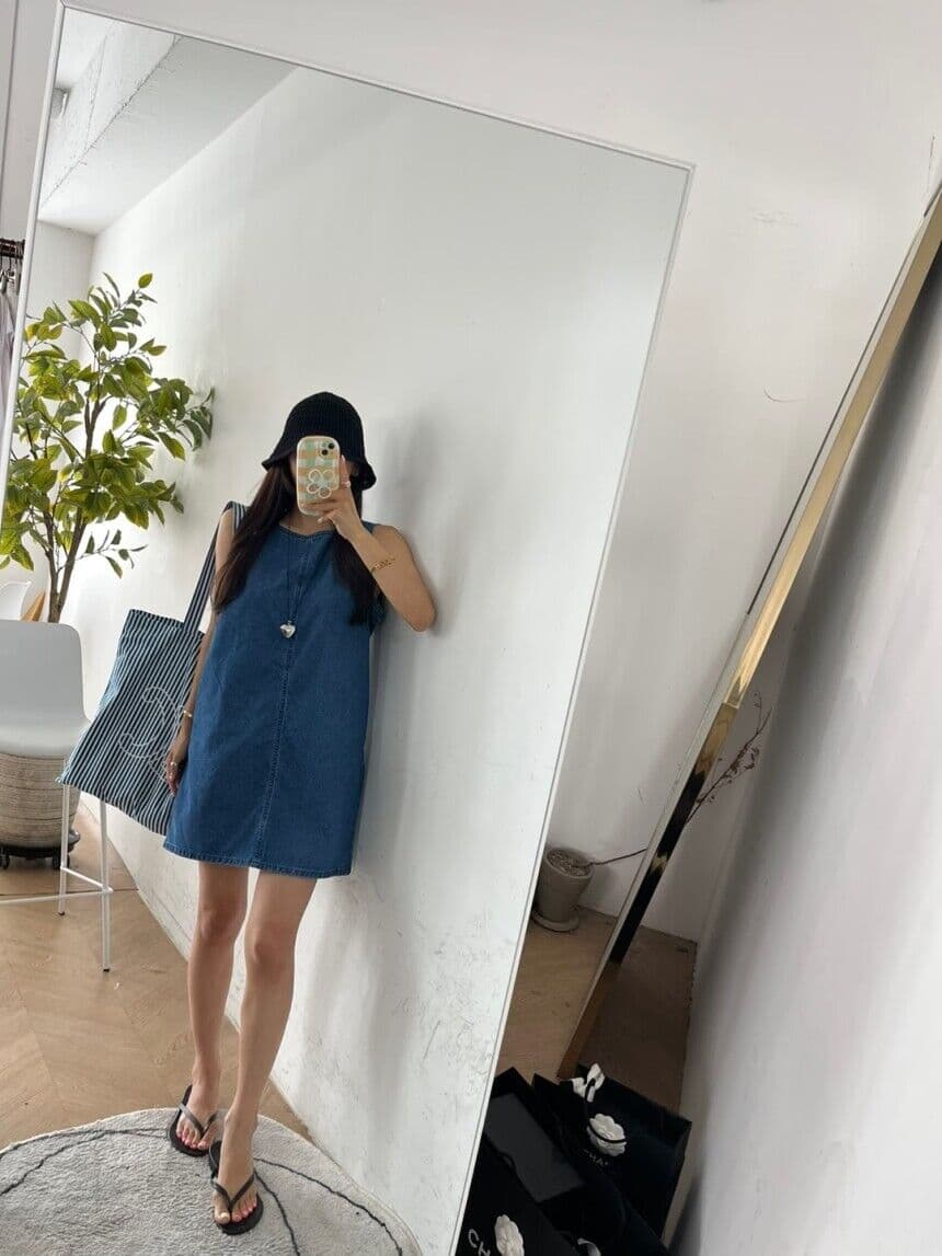 지금 민소매 루즈핏 데님 조끼 원피스 상세 이미지 4