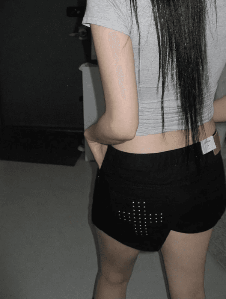 지금 뜨거운 거리 징 주머니 카본 블랙 초단 핫 바지 상세 이미지 6