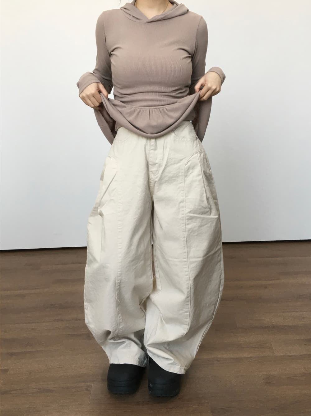 5 가지 색상 지금 루즈핏 리프트 엉덩이 주름 캐주얼 데님 긴 바지 이미지 3