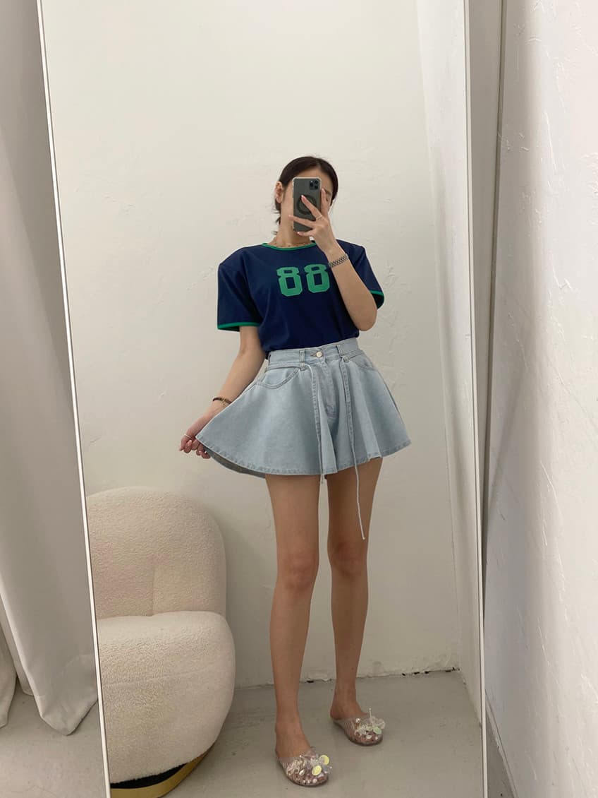 지금 루즈핏 스트랩 나팔 대 넓은 다리 데님 반바지 이미지 4