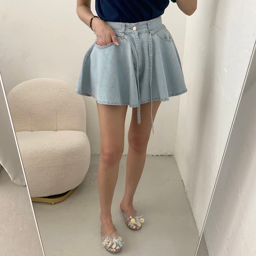 지금 루즈핏 스트랩 나팔 대 넓은 다리 데님 반바지 상세 이미지 13