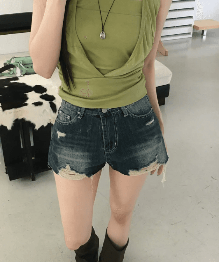 삼색 지금 피해를 주다 찢어진 부분 거친 가장자리 넓은 다리 데님 반바지 이미지 4