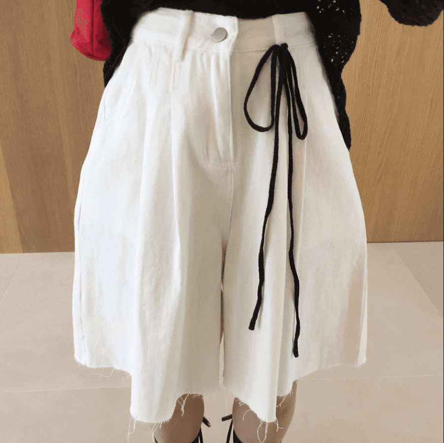 삼색 지금 바늘 Pleat 거친 가장자리 넓은 다리 데님 바지 반바지 상세 이미지 1