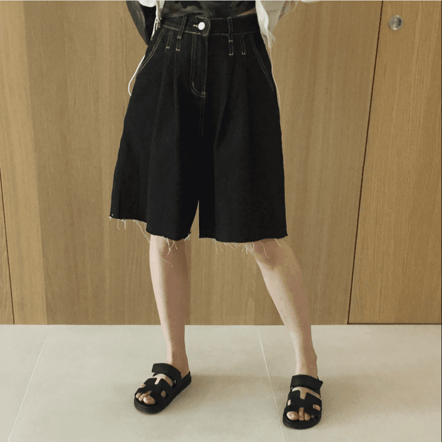 삼색 지금 바늘 Pleat 거친 가장자리 넓은 다리 데님 바지 반바지 상세 이미지 15