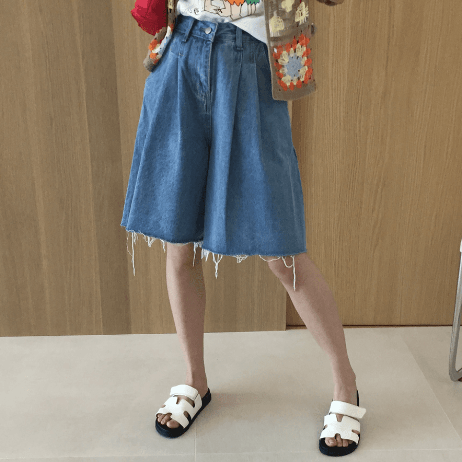 삼색 지금 바늘 Pleat 거친 가장자리 넓은 다리 데님 바지 반바지 상세 이미지 30