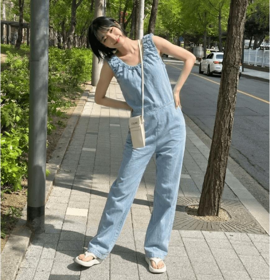 지금 레트로 워싱 연령 감소 슬림해 보이는 루즈핏 참나무 늑골 u 칼라 데님 올인원 바지