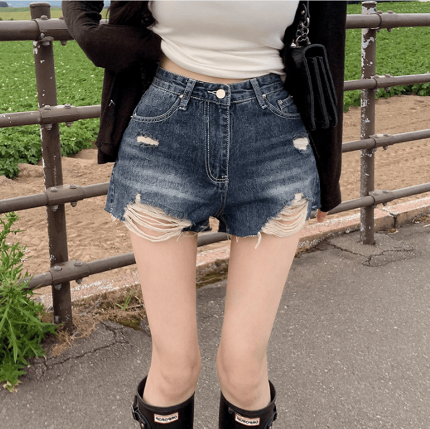 지금 삼색 피해를 주다 찢어진 부분 거친 가장자리 넓은 다리 데님 반바지