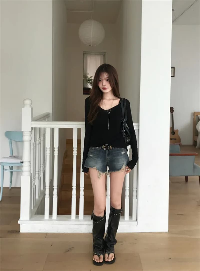 지금 여름 디스플레이 다리 길이 핫걸 찢어진 부분 그리기 거친 가장자리 슬림해 보이는 데님 반바지 상세 이미지 8
