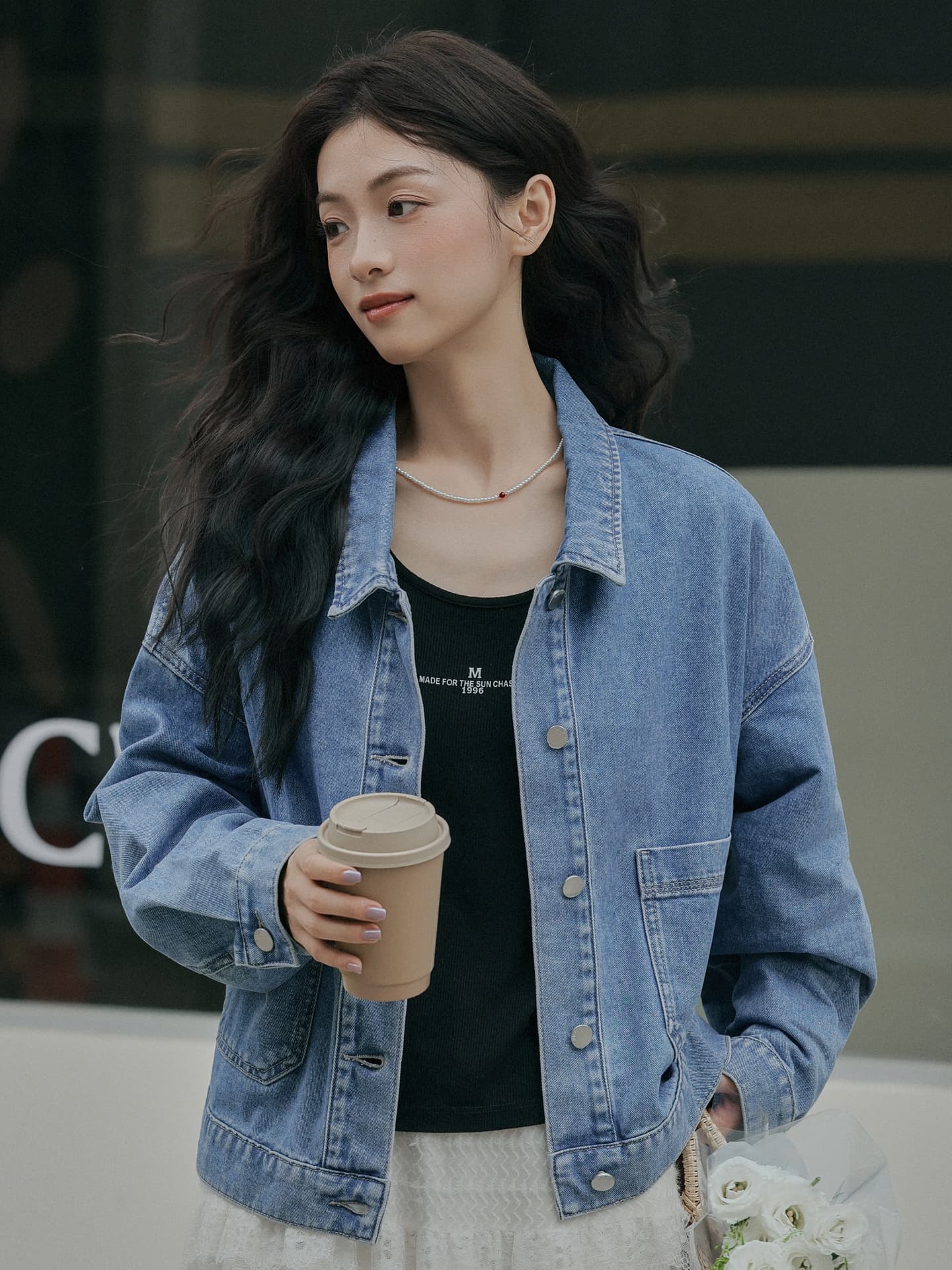 레트로 하늘색 데님 여성 코트 한국 스타일 홍콩 느낌 루즈핏 느긋한 폴로 칼라 맨위 재킷 2026 봄 새로운 이미지 3