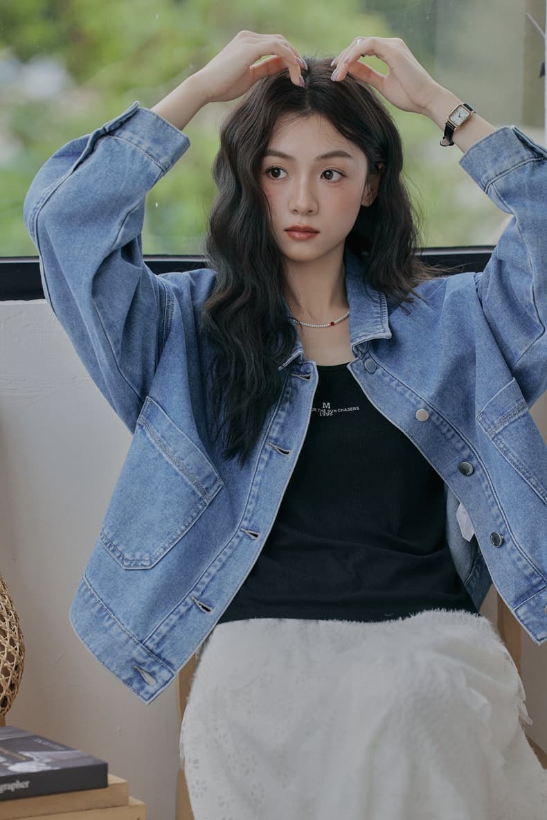 레트로 하늘색 데님 여성 코트 한국 스타일 홍콩 느낌 루즈핏 느긋한 폴로 칼라 맨위 재킷 2026 봄 새로운 상세 이미지 2