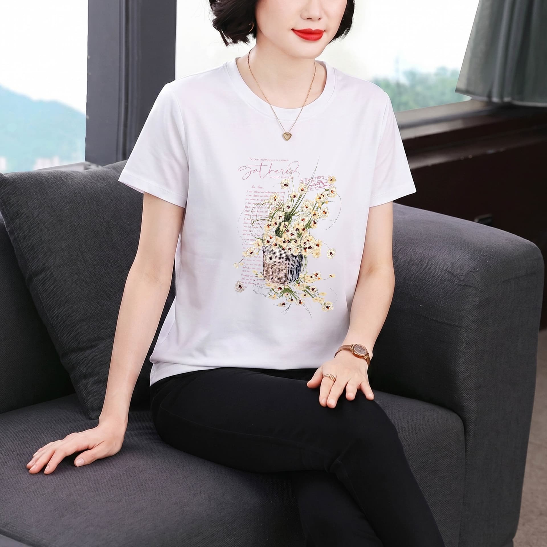 고급 순면 자수 반팔 티셔츠 여성 여름 드레스 루즈핏 긍정적 인 어깨 의류 절묘한 차가운 센스 슬림해 보이는 빅 사이즈 티셔츠 이미지 3