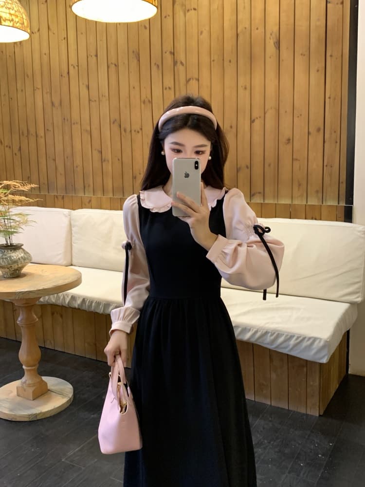 검정색 베이비 칼라 긴팔 여성 드레스 2026 봄 가을 새로운 학원 스타일 페이크 레이어드 배색 중간 길이 치마 상세 이미지 3